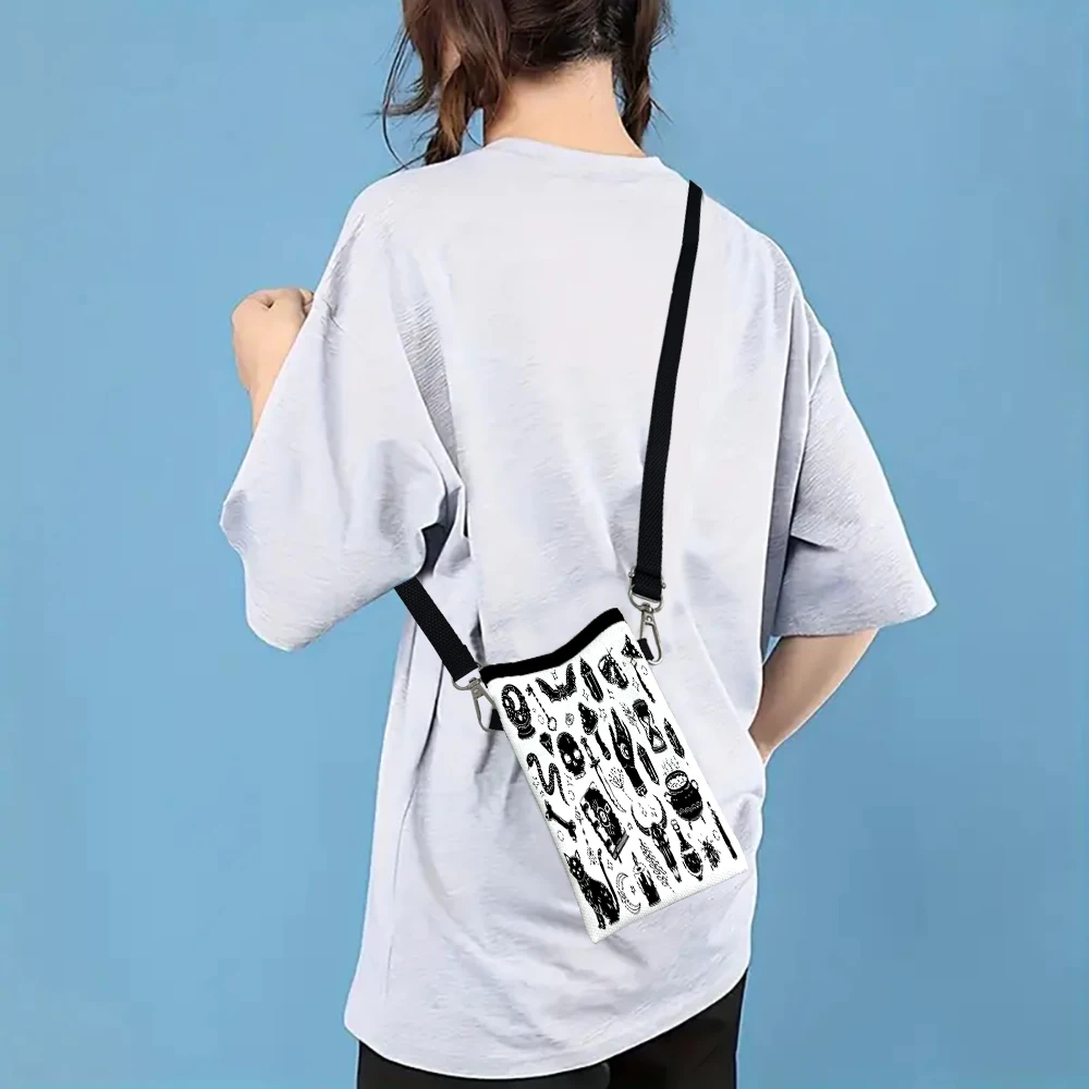 

Halloween Scary Phone Pouch with Lanyard,Exquisite Pattern Print Crossbody Bag PolyesterFabric Shoulder Bag Mobile PhoneCase7.16