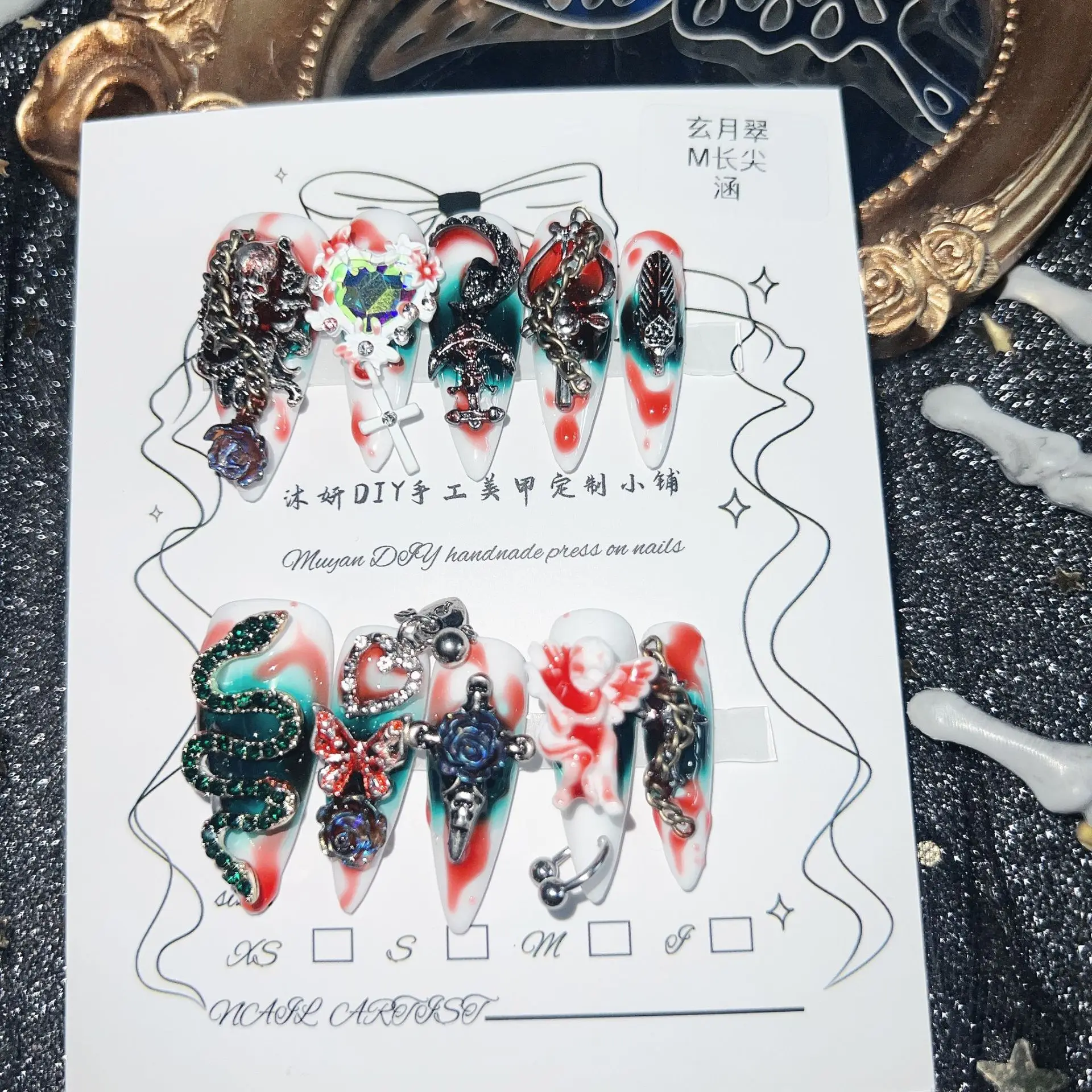 القوطية الشرير الشيطاني اضغط على الأظافر مع الجمجمة المعدنية الأفعى أحجام متعددة الأحمر الأخضر الجمجمة ثعبان الملاك تصميم #1