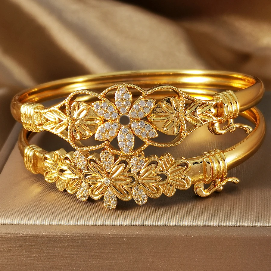 1pc Gold Plated Flower Cubic Zirconia Open Bangle Bracelet, Retro Hollow Out Cuff Jewelry for Women Party & Daily Wear