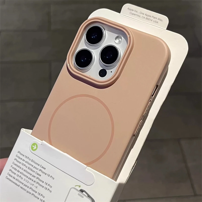 حافظة هاتف صلبة رفيعة للغاية لهاتف Magsafe لهاتف آيفون 16 15 14 13 12 11 Pro Max 17 Plus غطاء شحن لاسلكي غير لامع حافظة بسيطة