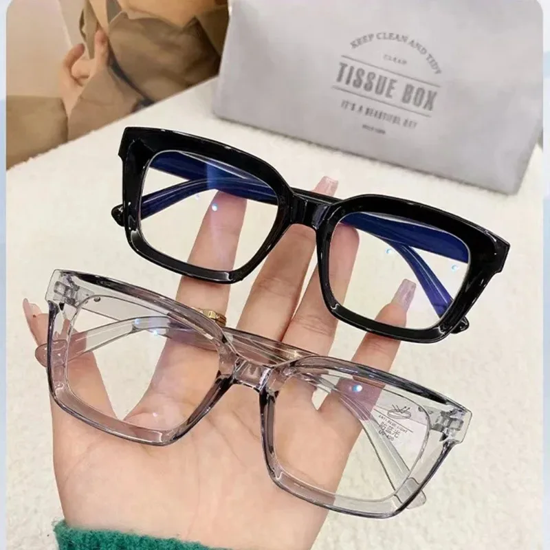 Fashion Anti Blue Light Glasses Black Frame Vintage Eyeglasses Computer Full Frame Transparent Eye Protection Eyewear