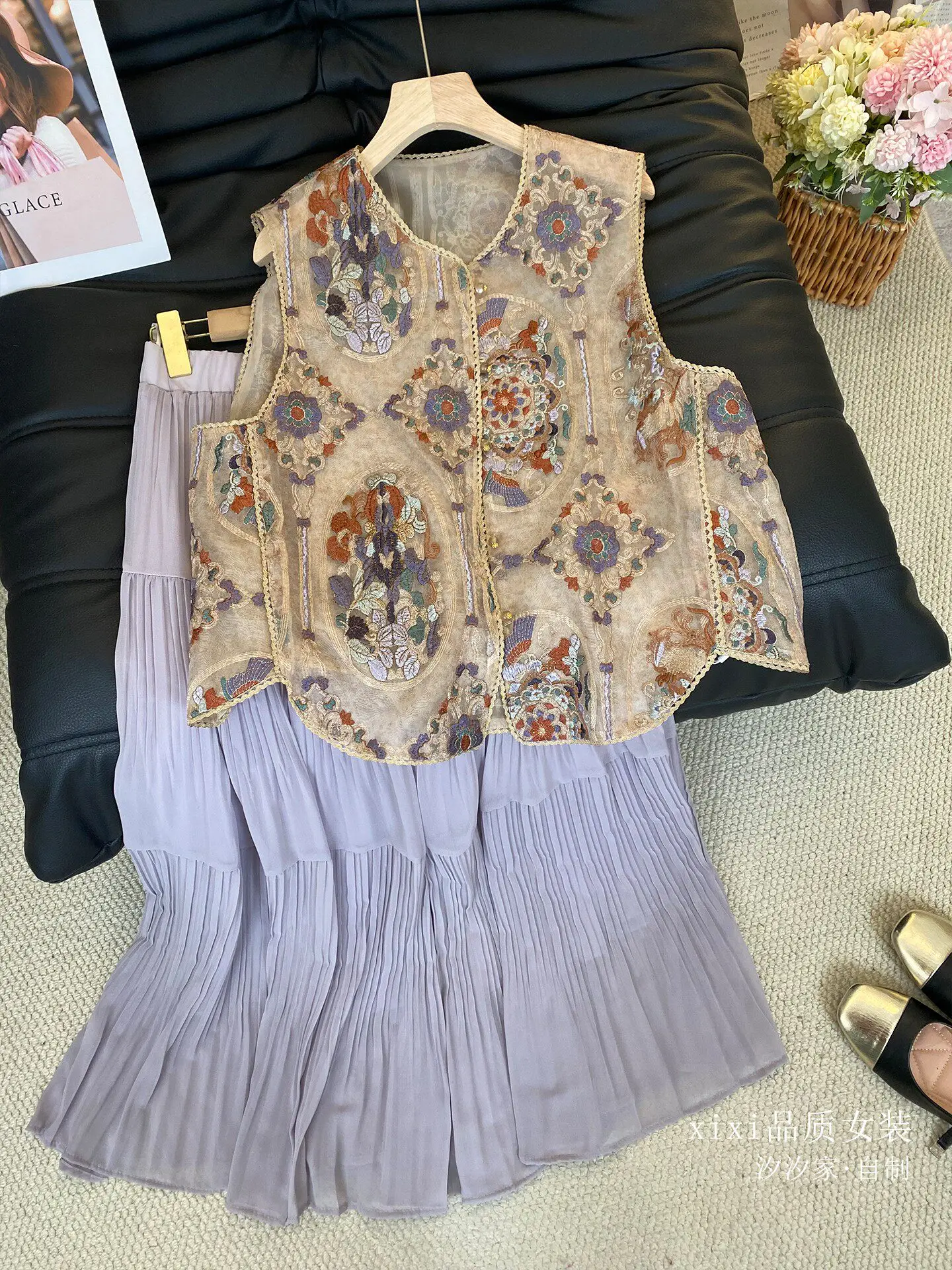 New Vest Embroidered Baroque Shoulder Stacked Shirt Thin Mesh