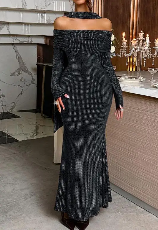 

2025 Women's Dress New Fashion Autumn/winter Latest Hot Selling Elegant Sexy Strap Solid Color Bag Hip Skirt Dress Women's Wear