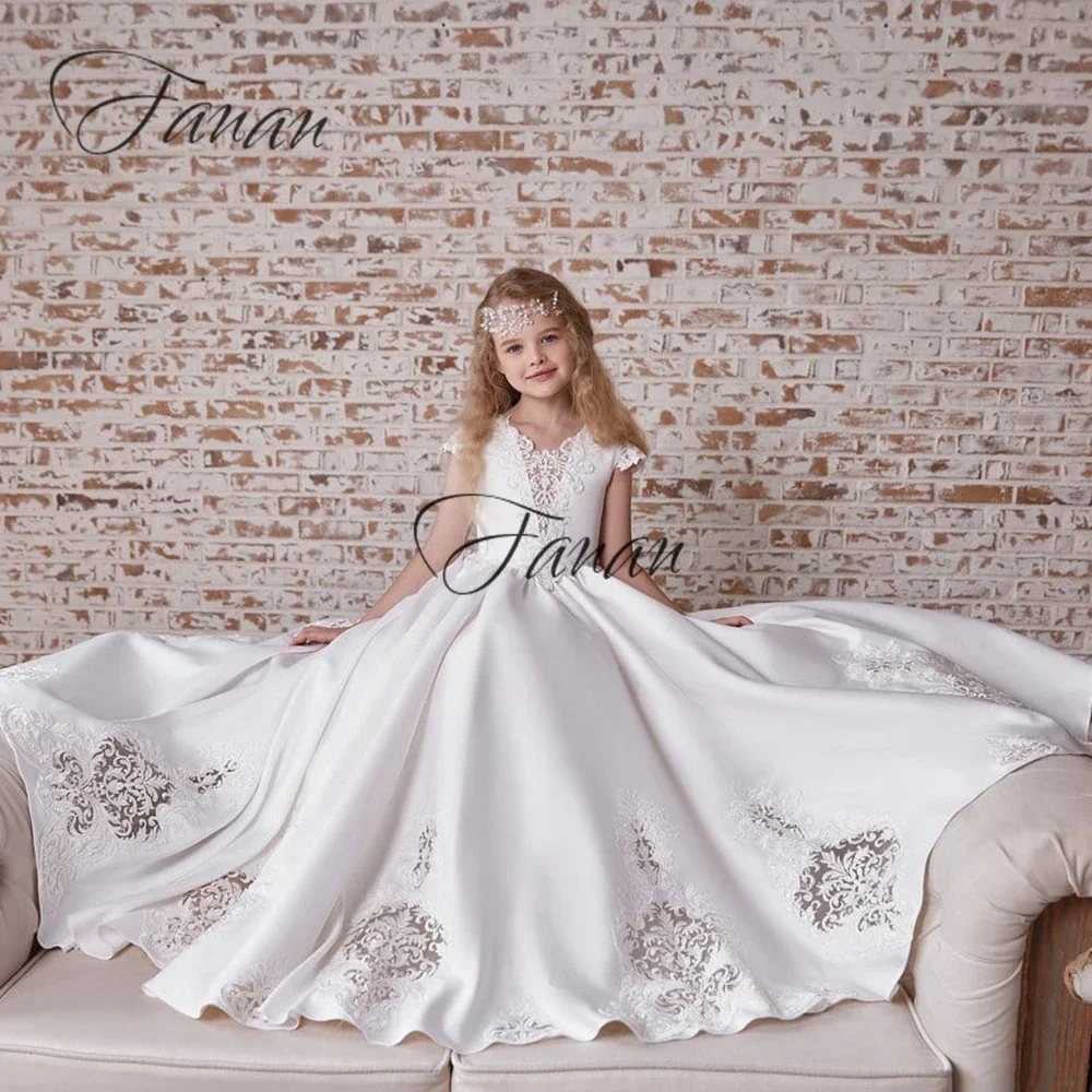 Vestidos formales personalizados de princesa de cintura alta para primera comunión, apliques de tren con cepillo, vestidos de flores para niña con cuello en V, corte en A, desfile de belleza