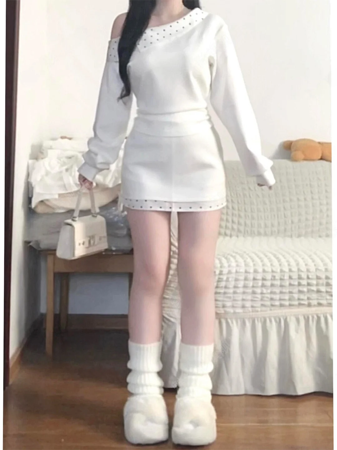 

Chic Korean Style Polka Dot Asymmetrical Shoulder Two-Piece Set Sweet Splice Skirt Long Sleeve High Waist Warm Fashion