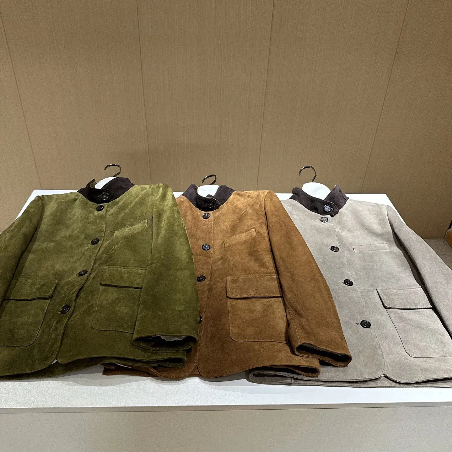 

Роскошная куртка из многоцветной замши с лоскутным воротником, ретро, благородное, элегантное, элитное и универсальное повседневное пальто