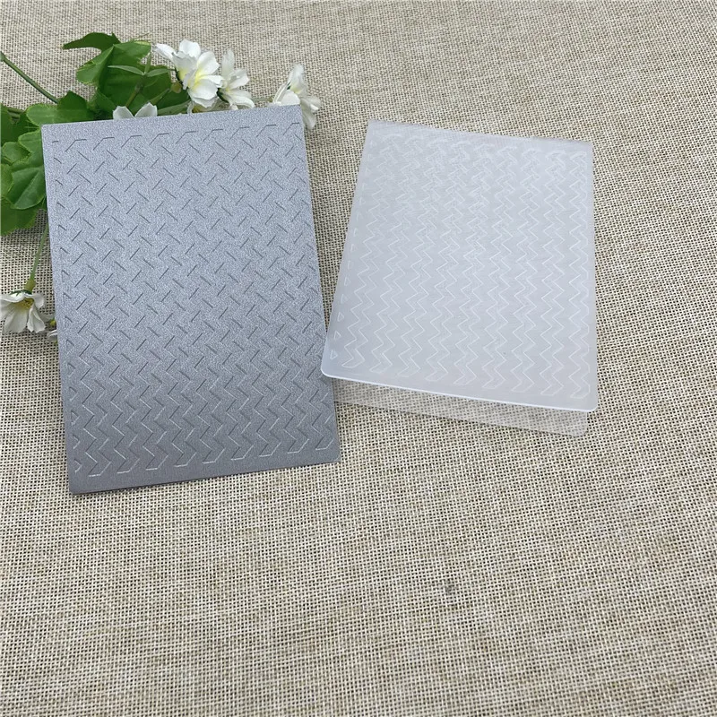 Wavy Plastic Embossing Folders  scrapbook album card  packing decoration cutting dies paper craft stencils