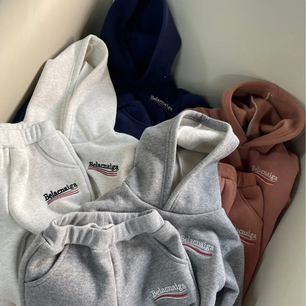 Korean Letter Baby's Sets 2024 Thicken Warm Hooded Baby Sweater Pants Plush Autumn Winter Baby Clothing,for Boys Girls