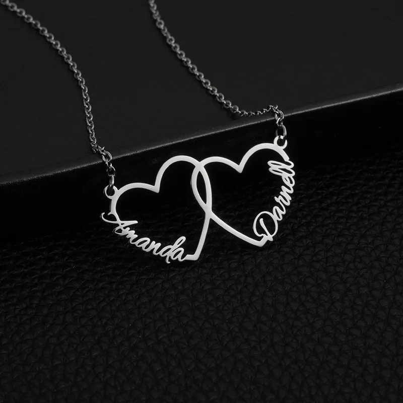 Lateefah Customized PVD Plated Stainless Steel Heart-shaped Interlaced Name Necklace Puzzle Letter Necklacela