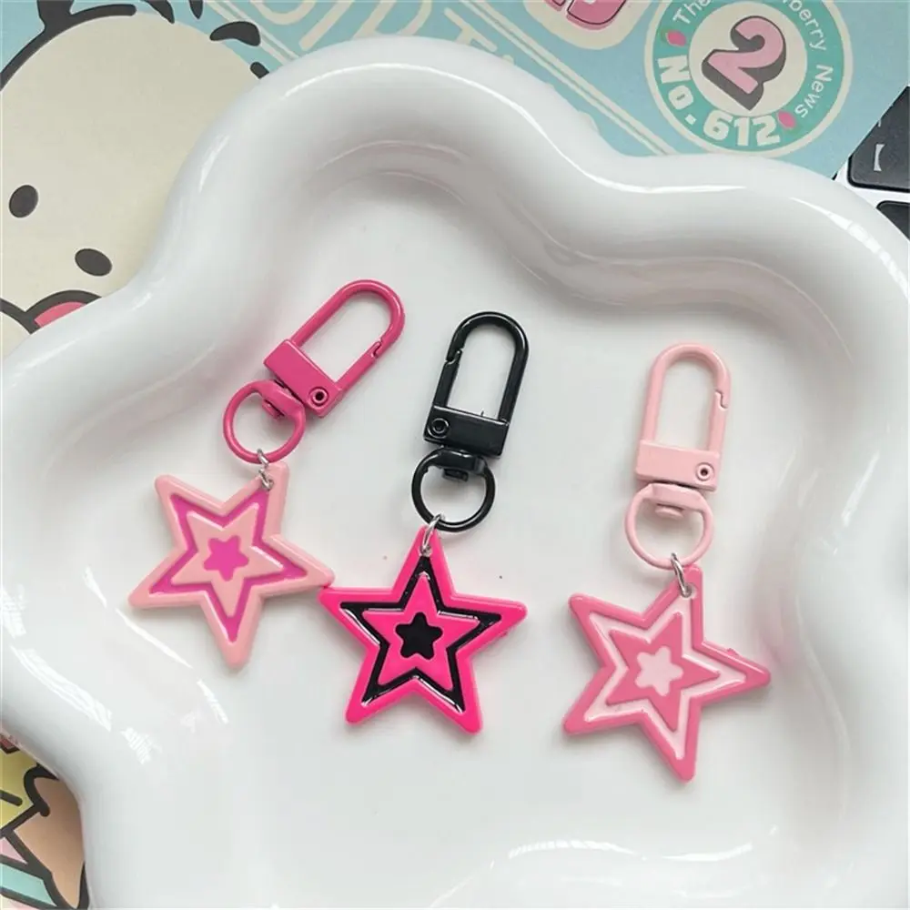 Girls Punk Y2k Star Key Chains Cool Sweet Bag Charms Five-Pointed Star Pendant Schoolbag Decoration Pink Star Keyring