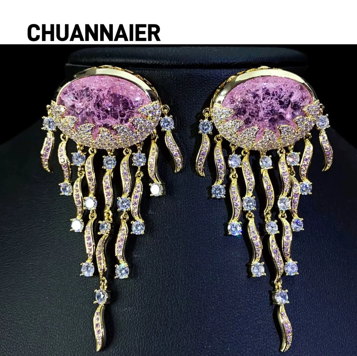 

Emerald, pink, blue, sweet, delicate earrings, luxurious, high-end earrings, zircon earrings