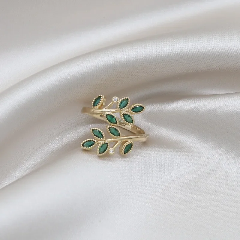 Korea New Fashion Jewelry Exquisite Green Zircon Wheat Ear Leaf Rings Elegant Women's Open Party Rings