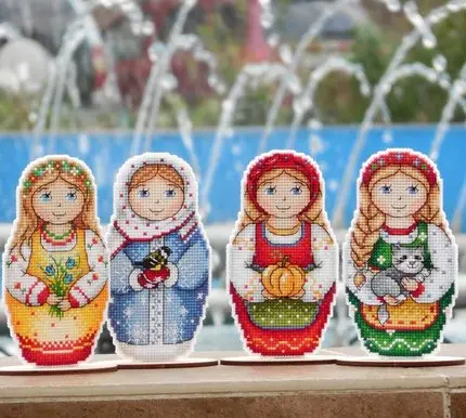 Refrigerator Sticker of Russian Dolls Girl, Cross Stitch Kit, Living Room Decoration, New, 4 Seasons