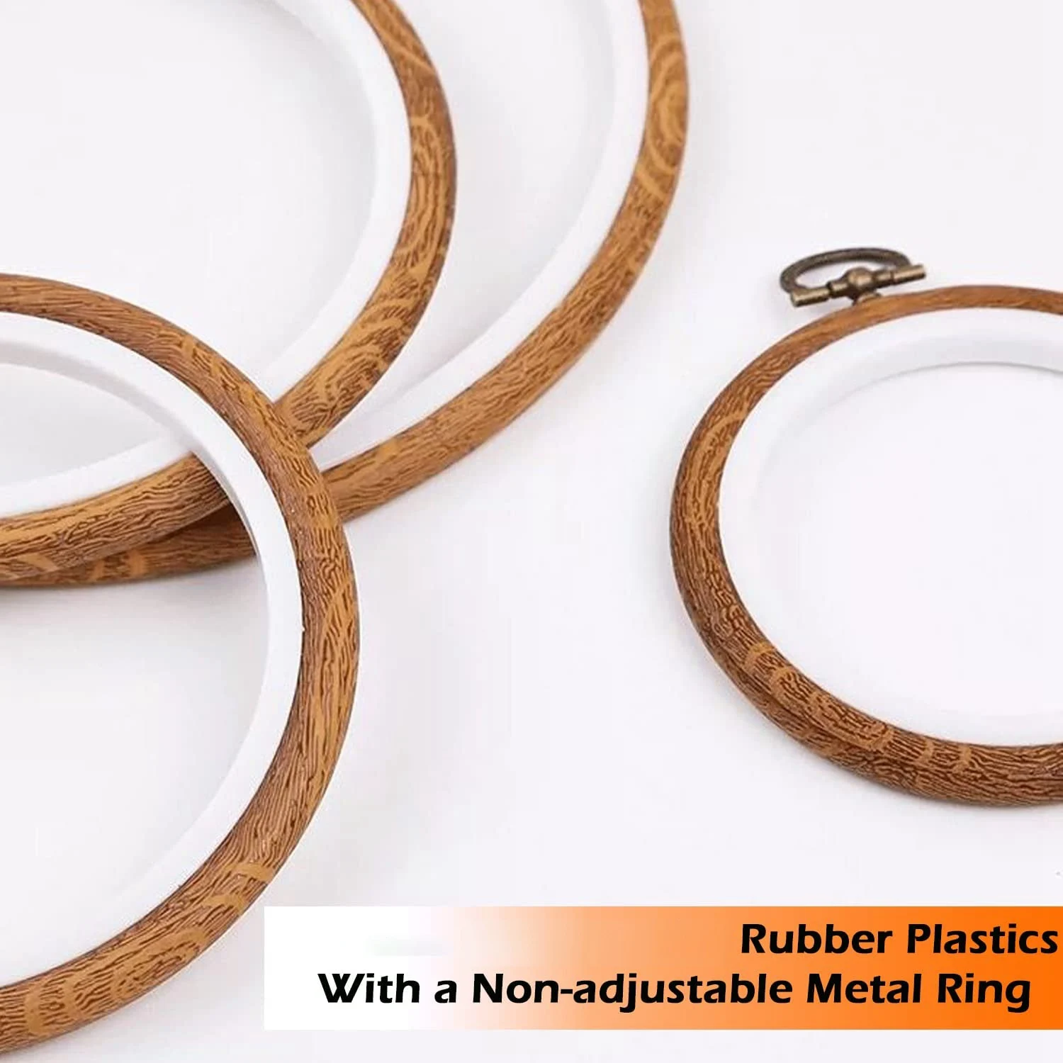 

Y42A-1Set Embroidery Hoops 3.93 Inch Round With Metal Ring Imitated Wood Embroidery Circle Embroidery Hoop