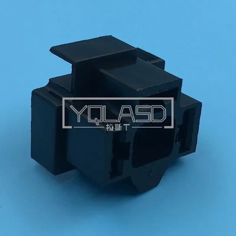 

1 Set 3 Way 1 Series H4 Lamp Holder Connector AC Assembly Car Parts Automotive Plastic Housing Unsealed Headlights Wiring Plug