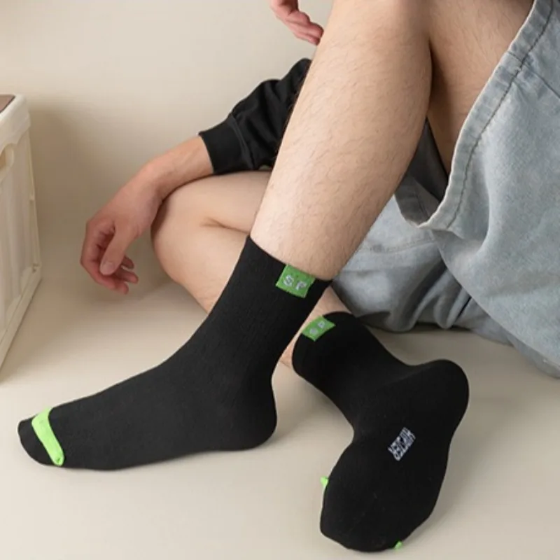 

5 Pairs Mid-Calf Socks Warm Socks Long Sweat-Absorbing Breathable Socks Trendy Versatile Fall and Winter Sports Sock