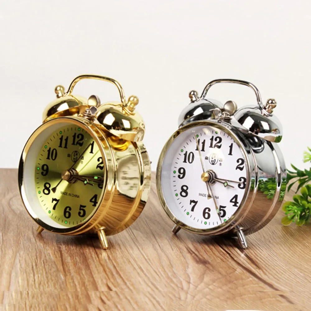 Mechanical Alarm Gold Silver Manual Wind Up Vintage Metal Clock Cute For Living Room Decoration Toy Collections Gift For Student