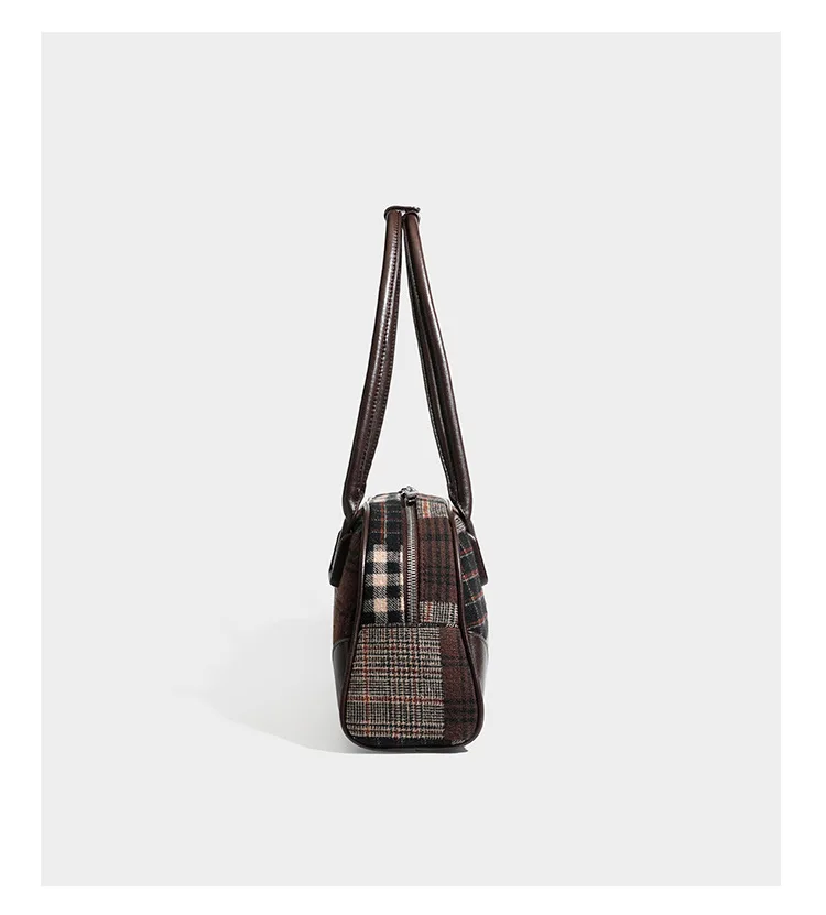 Vintage Plaid Underarm Bag Retro Fabric Shoulder Purse Checked Bowling Handbag Large Capacity Commute Tote for Women view 2
