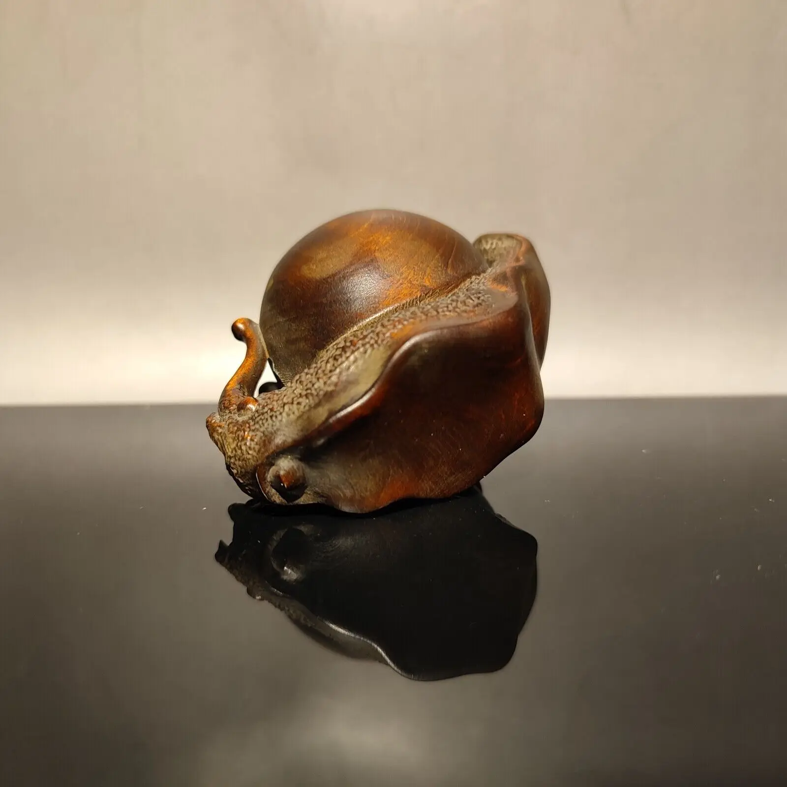 vintage Chinese Carved home decor snail sculpture Statue wood Christmas gift art