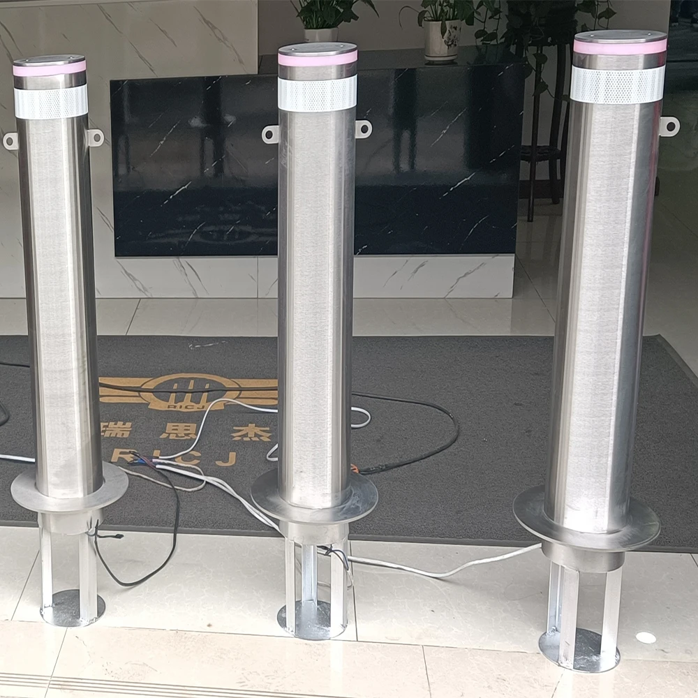 Rounding Top Steel Bollard With Chain Post Supplier Traffic Safety Link Fixed Stainless Steel Parking Road Bollards Barrier Pole