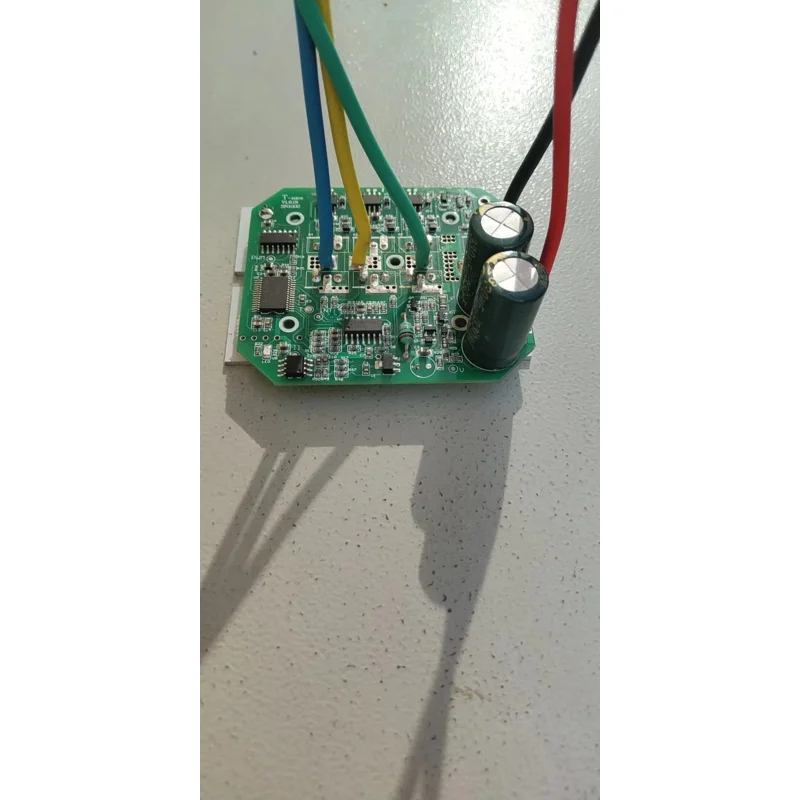 Panneau de commande de pompe à eau solaire, algorithme MPPT efficace