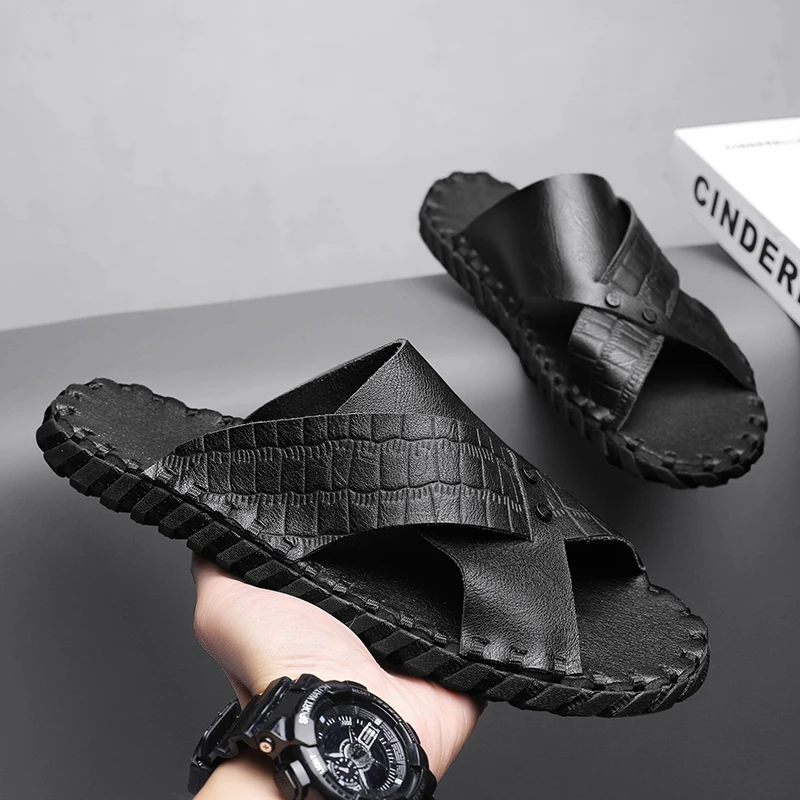 

Sandals Men Leather shoes Classic Summer Men Slippers Soft Black Slippers Leather Lightweight EVA Slides for Men slippers