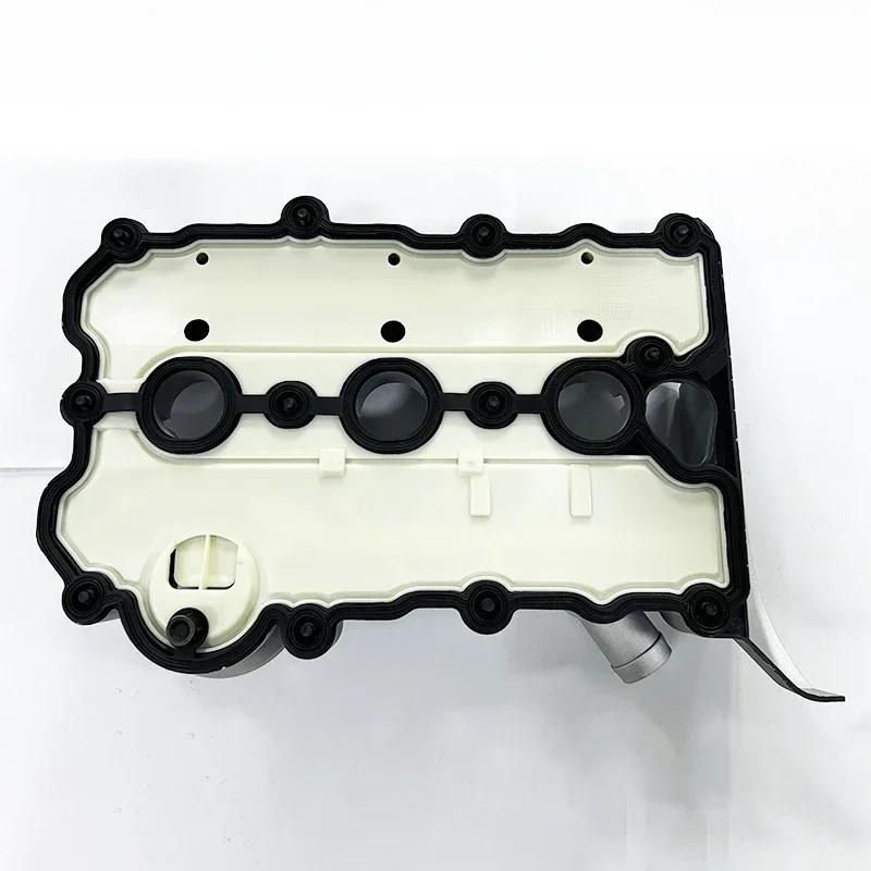 Engine left valve cover cylinder head 06E103471G 06E103471F For Audi A4 B7 S4 A6 C6 S6 A8 S8 2.4 3.2 V6 06E 103 471 G