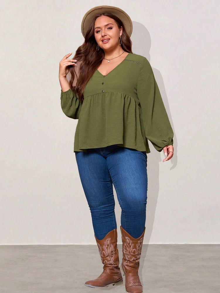 

plus Size Green V-neck Women's Top Casual Commuter Wind Elegant Mature Style for Autumn 2026 New Collection