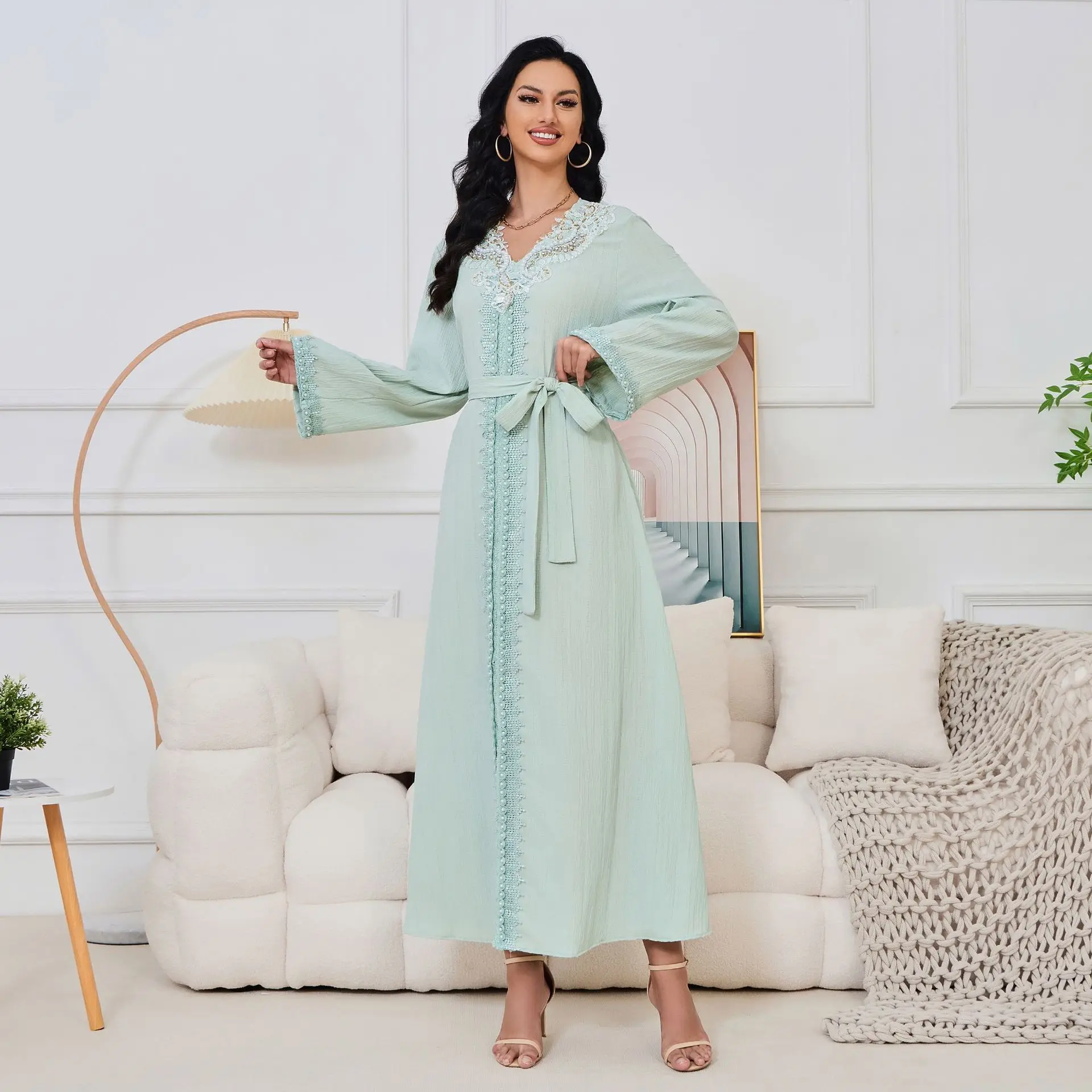 Muslim Women Luxury Evening Dresses Beaded Casual Abayas Dubai V Neck Embroidery Robe Arab Long Sleeve High Waist Banquet Kaftan