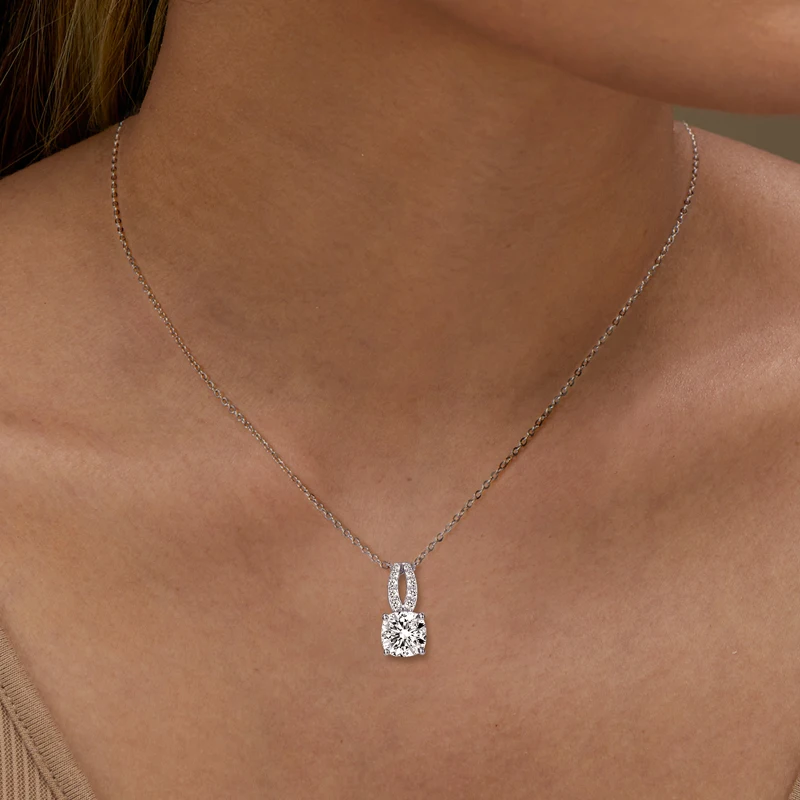 Lnkry Solitario 2.5CT Taglio Cuscino Moissanite Collana con pendente Collare Plata 925 Collane in argento sterling per le donne Gioielli regalo