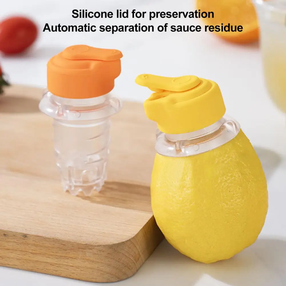 1/2Pcs Lemon Squeezer with Screw Top Lid Built-in Filter Multi-functional Hand Held Juicer Mini Manual Orange Citrus Press Juice