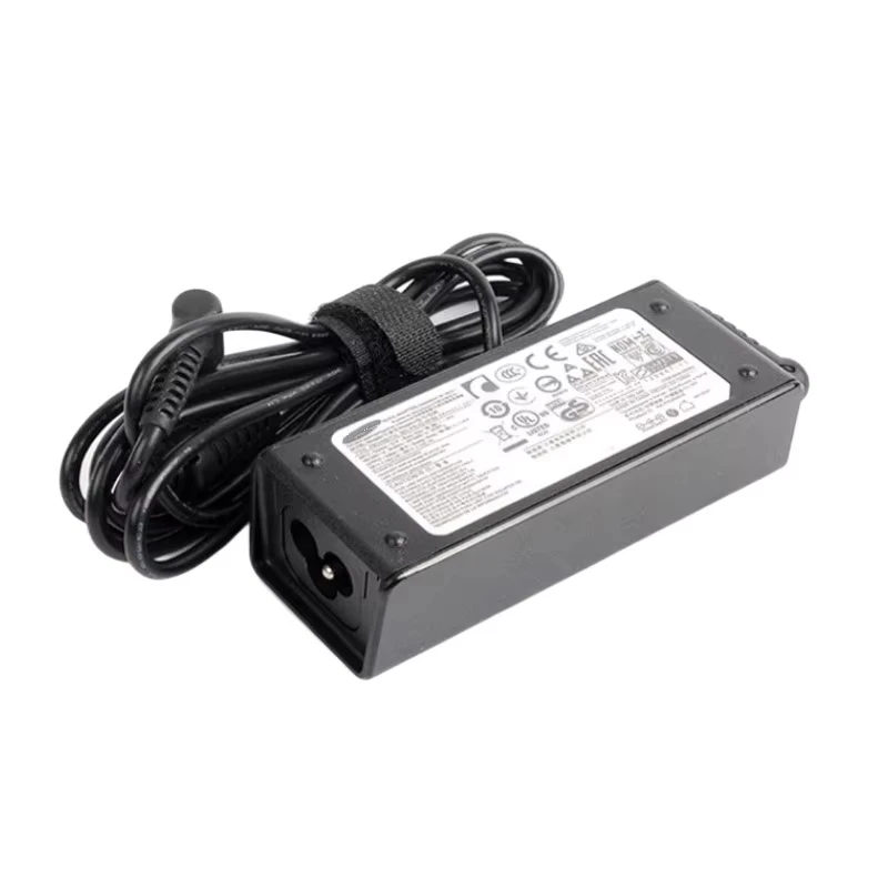 

Genuine AD-4019A 19V 2.1A 40W A13-040N2A PSCV400111A PA-1400-96 AC Adapter For SAMSUNG ATIV BOOK 915S3 NP900X1B Laptop Charger