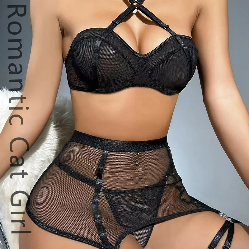 

Новинка 2024 года, INS, европейское и американское эротическое нижнее белье, сетчатый перспективный сексуальный сборный перекрестный ремень, полый комплект из четырех предметов для женщин