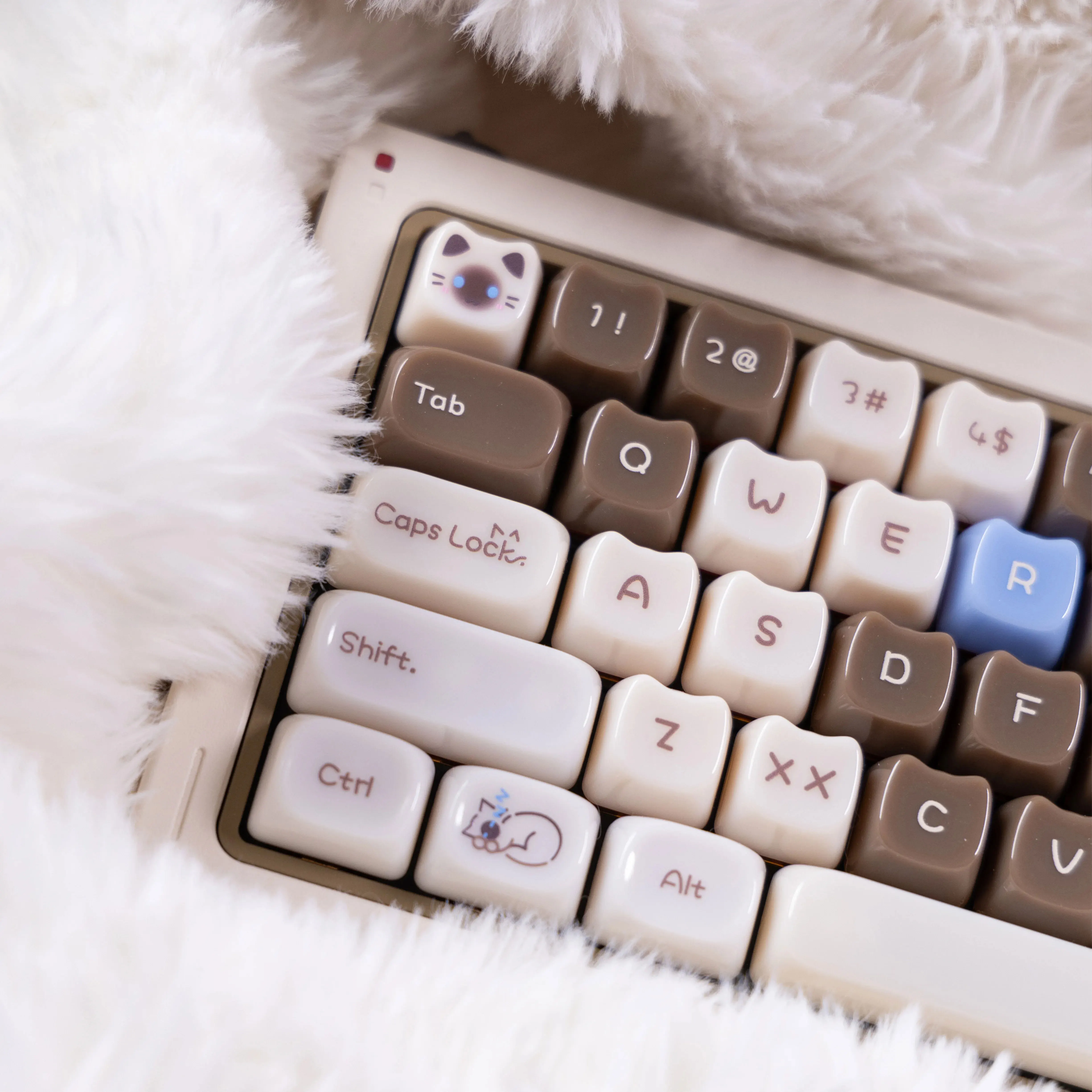 

MAO Profile Chocolate Jelly Cat Theme Keycaps 148 Key Ice Crystal Translucent Keycaps for Cherry MX Switches Mechanical Keyboard