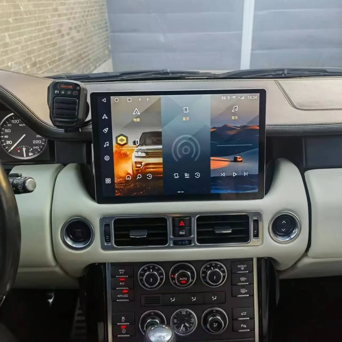 วิทยุติดรถยนต์ระบบแอนดรอยด์ขนาด 13.3 นิ้ว สำหรับรถยนต์เรนจ์โรเวอร์ โว้ก L322 V8 ปี 2003-2012 รองรับ Wireless Carplay เครื่องเล่นมัลติมีเดีย หน้าจอสัมผัส พร้อมระบบนำทาง GPS