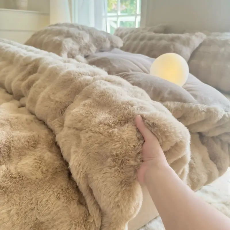 2025 New Class A Bubble Faux Rabbit Fur Fleece Quilt Cover Thicken The Warm Duvet Cover In Autumn And Winter Bedding