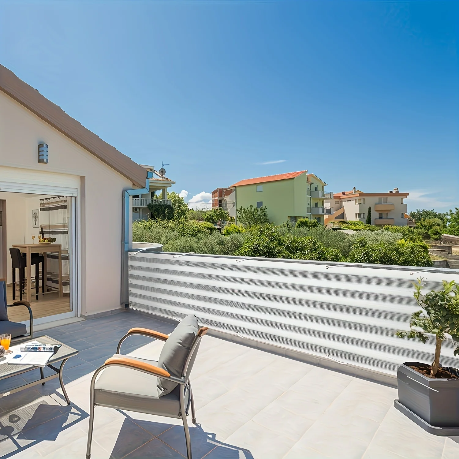 

Солнцезащитная сетка для транспортных средств представляет собой солнцезащитный козырек на открытом воздухе с плетением высокой плотности обладает хорошей защитой от ультрафиолета.