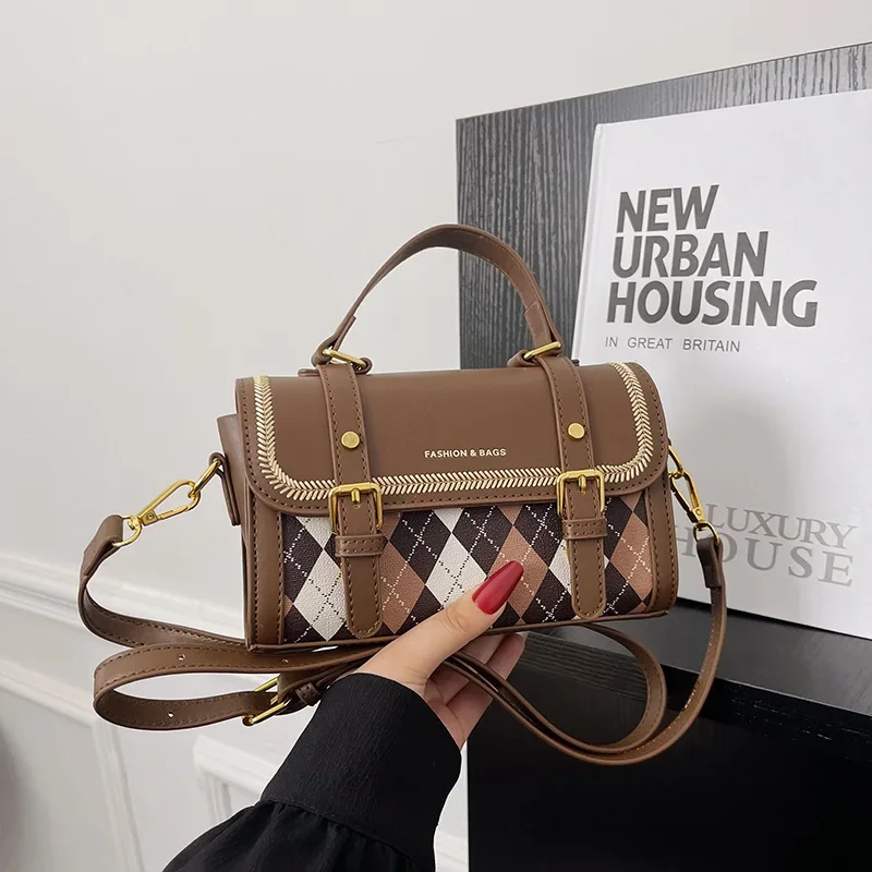 

2025 Women's Autumn Winter Trendy Mini Square Bag - Stylish Portable Crossbody Messenger Bag