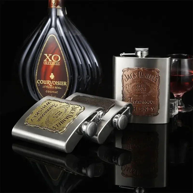 Stainless Steel Portable Hip Flask Whiskey Vodka Bottle Portable Travel Liquid Container Wine Bottle Gifts for The Home