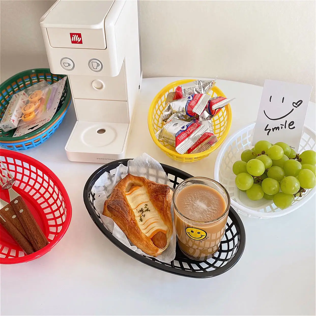 1PC Serving Platter Breakfast Dinner Plates Plastic Baskets Oval French Oval Fruit Basket Bread Basket Kitchen Tools - Image 4