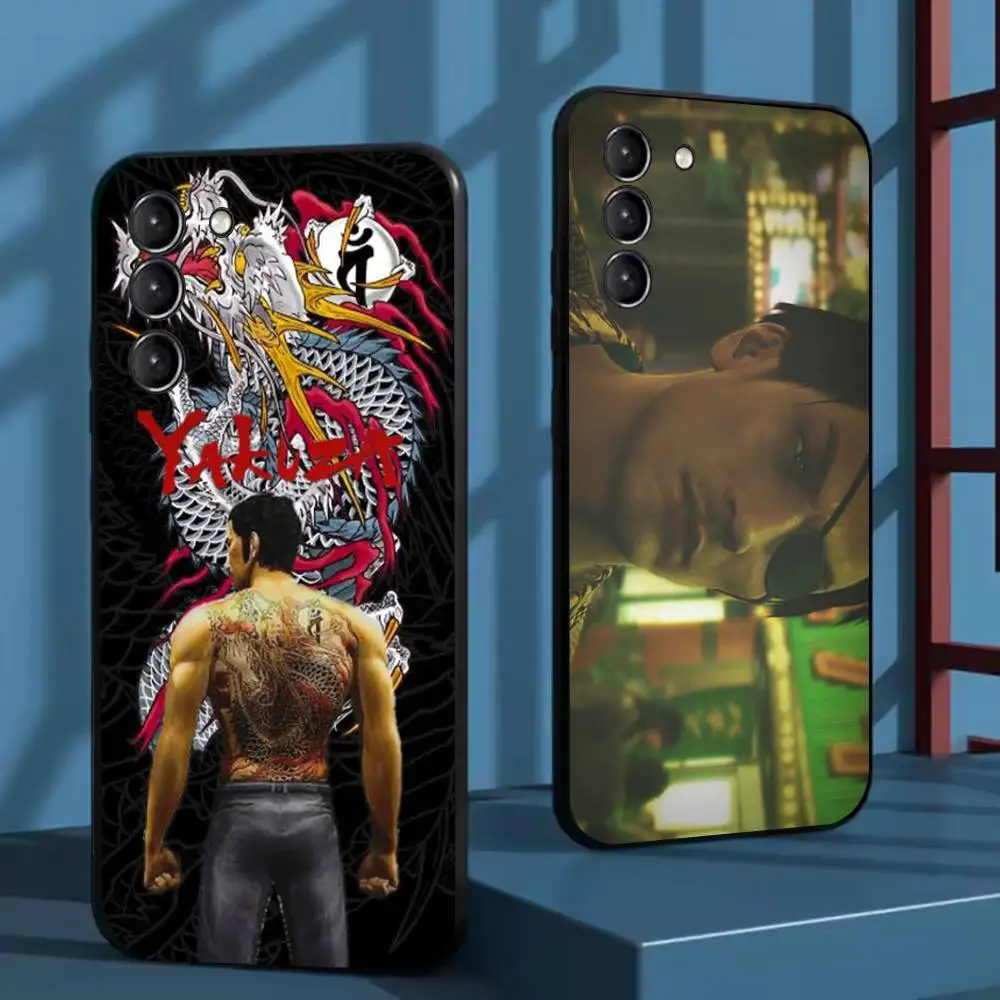 Yakuza 0 Game Phone…