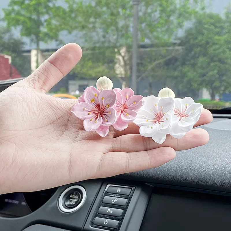 Car Aromatherapy Peach Blossom Air Outlet Aromatherapy Ornament for Odor Removal Aromatherapy Car Pendant Accessories