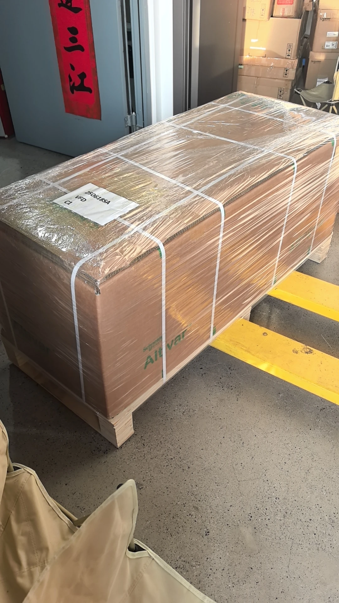 ATV950U07N4 ATV950U15N4 ATV950U22N4 ATV950U30N4 ATV950U40N4 ATV950U55N4 ATV950U75N4 ATV950D11N4 ATV950D15N4 convertitore di frequenza