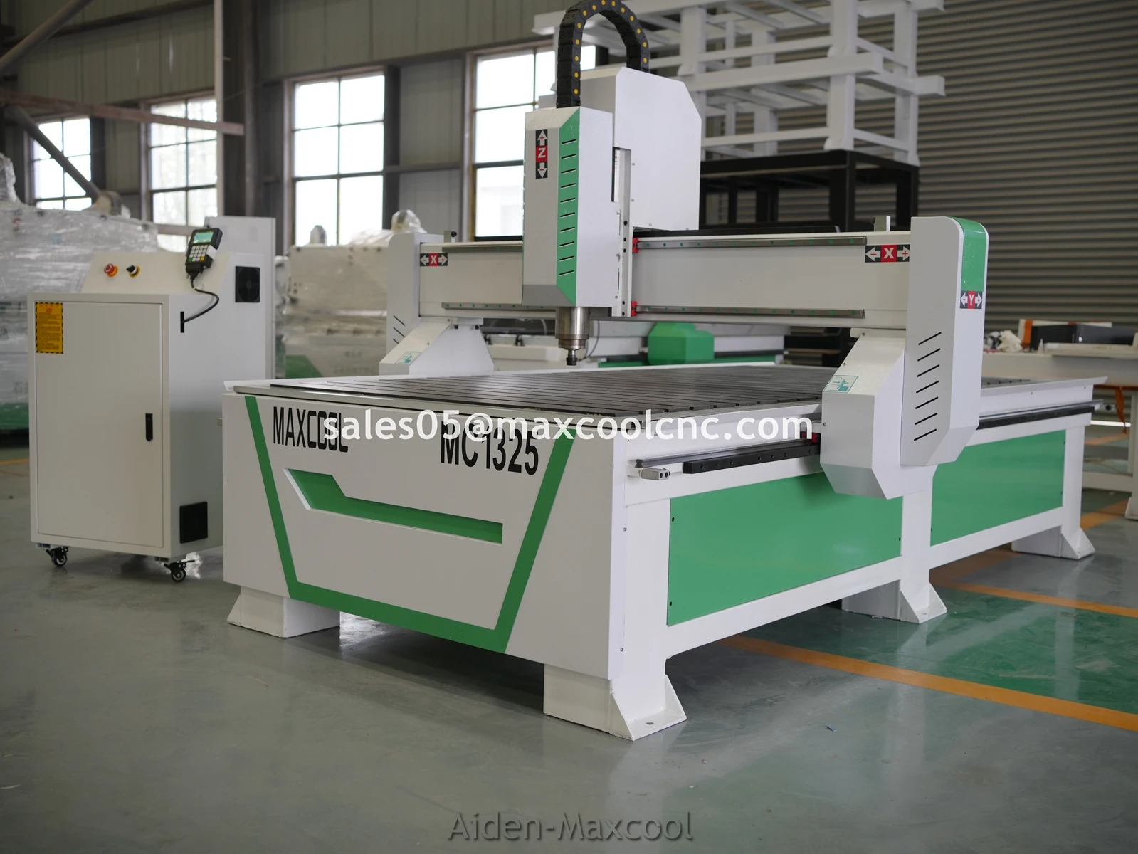 

China Jinan Maxcool 1325 2030 2040 1530 Wood Cabinet 3axis 3D Woodworking Machinery Engraving CNC Router Machine