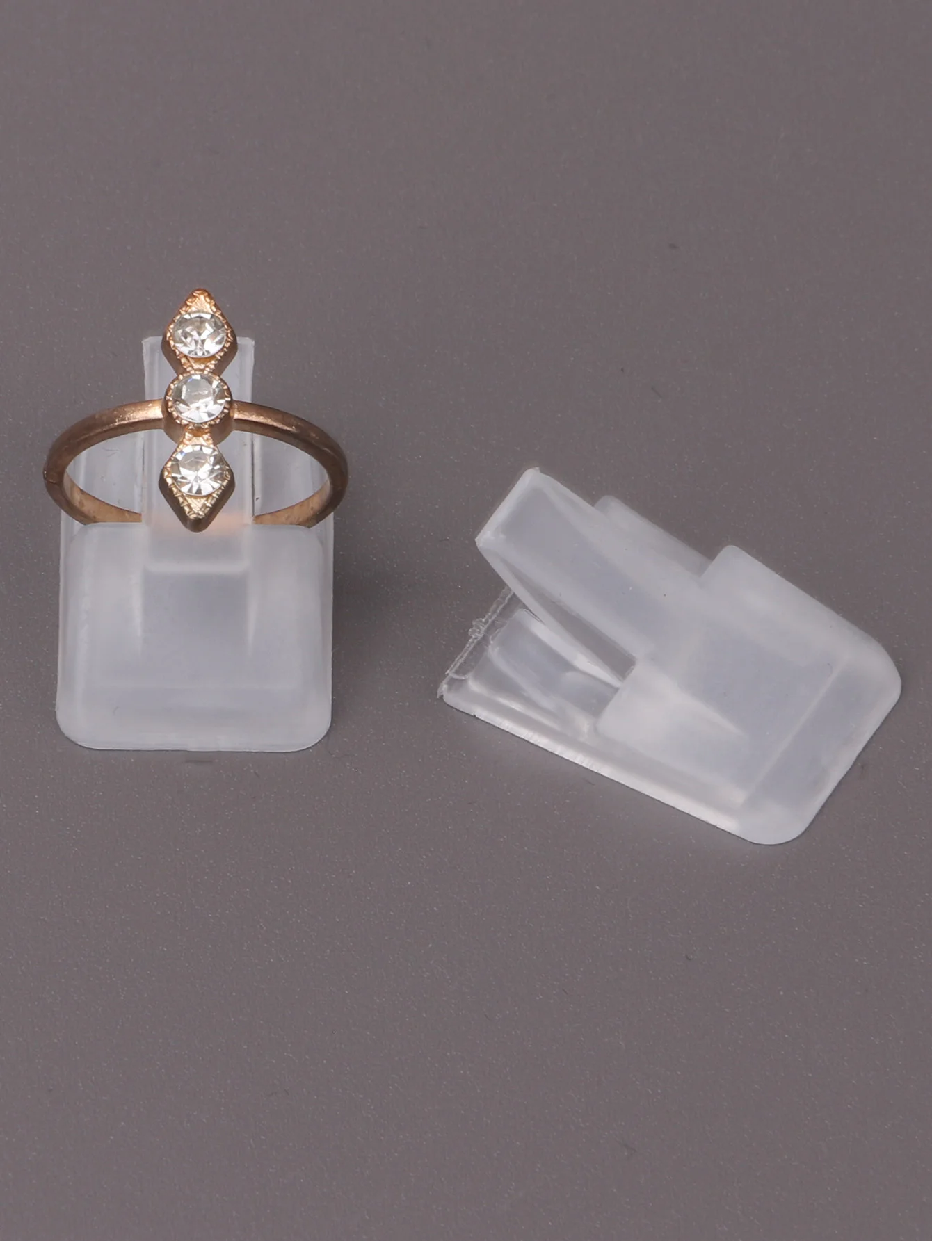 Mini Ring Holder Stand, Plastic Jewelry Display Holder