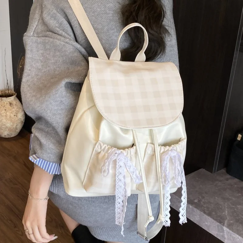 

Ladies Messenger Bag Made Of Sturdy Leather Boasting Casual Simple Vintage And Paris Elegant Style ​