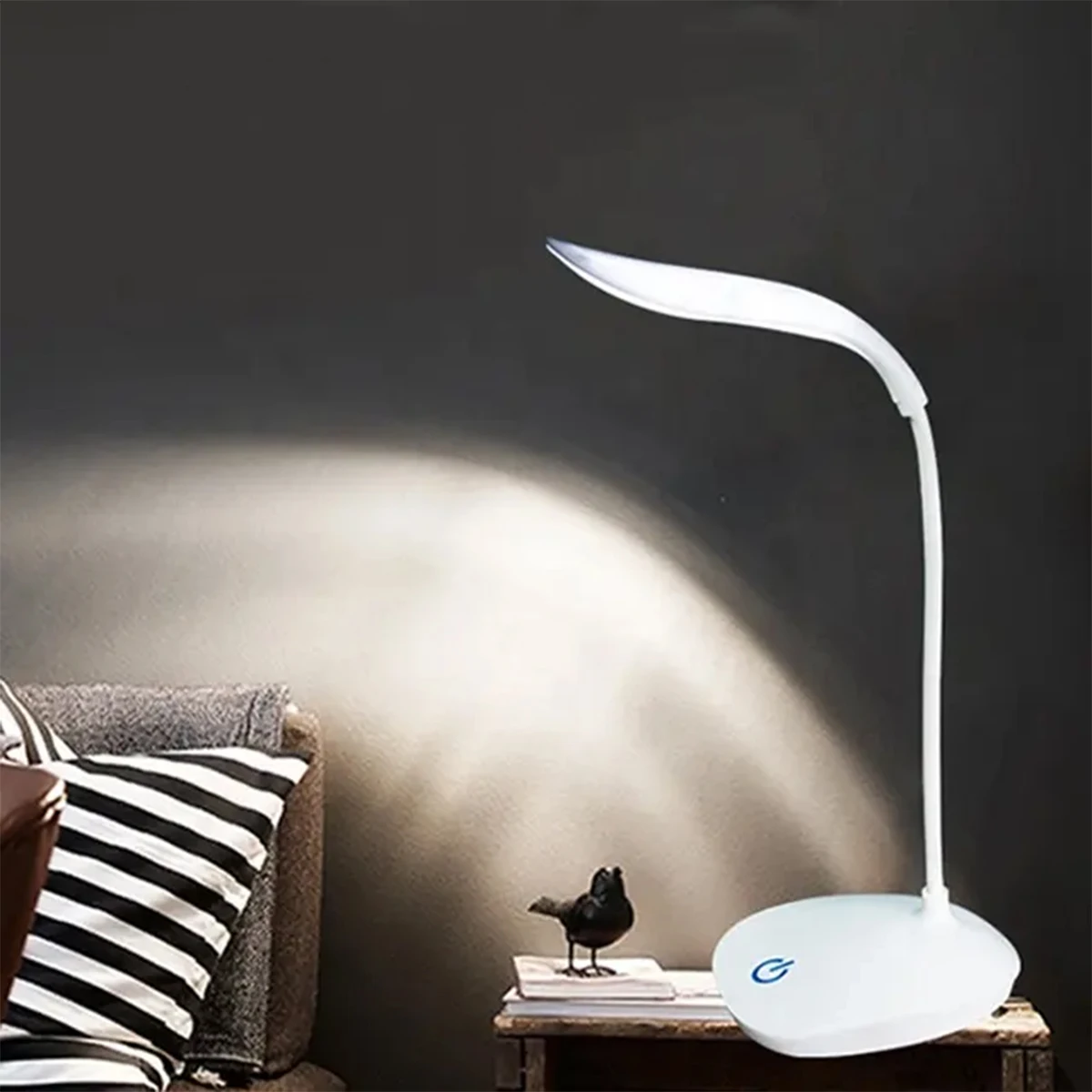 LED Desk Lamp USB Charging Bedside Lamp Study Eye Protection 3 Levels Brightness Adjustment Foldable Touch Indoor Night Light