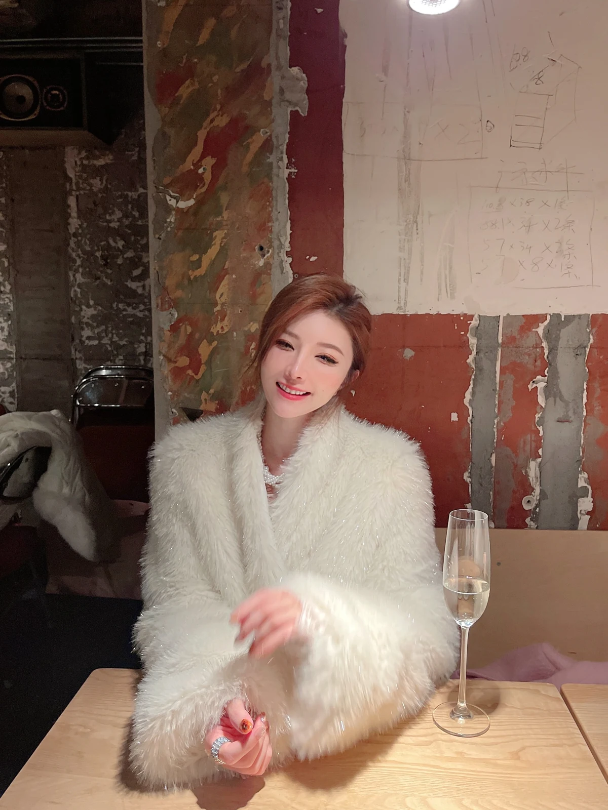 JUNSTUDIO ブライトスレッド厚手ショートファーコート レディース プレミアム感 ホワイトフォックス風人工毛皮レザージャケット