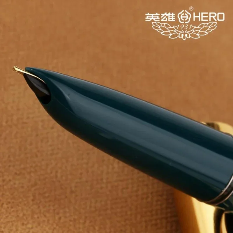 New HERO 616 Authentic Vintage Fountain Pen 616-2 Golden Clip Cap Ink Pen Iridium Fine Nib 0.5mm For Office Home School Pens