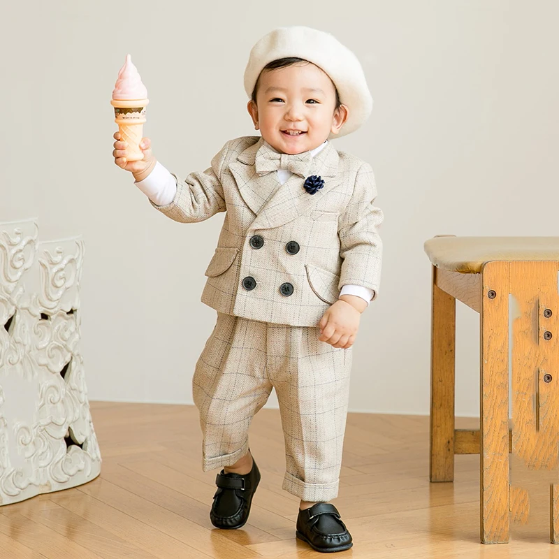 2024 New Arrival Little Boy Tuxedo/Wedding Party baby Boy Suit/Baby Boys Beige 4-piece Suit Set baby boys dress for 1 2 3 4 year